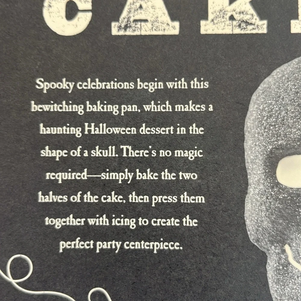 NEW. Nordic Ware Skull Cake Pan